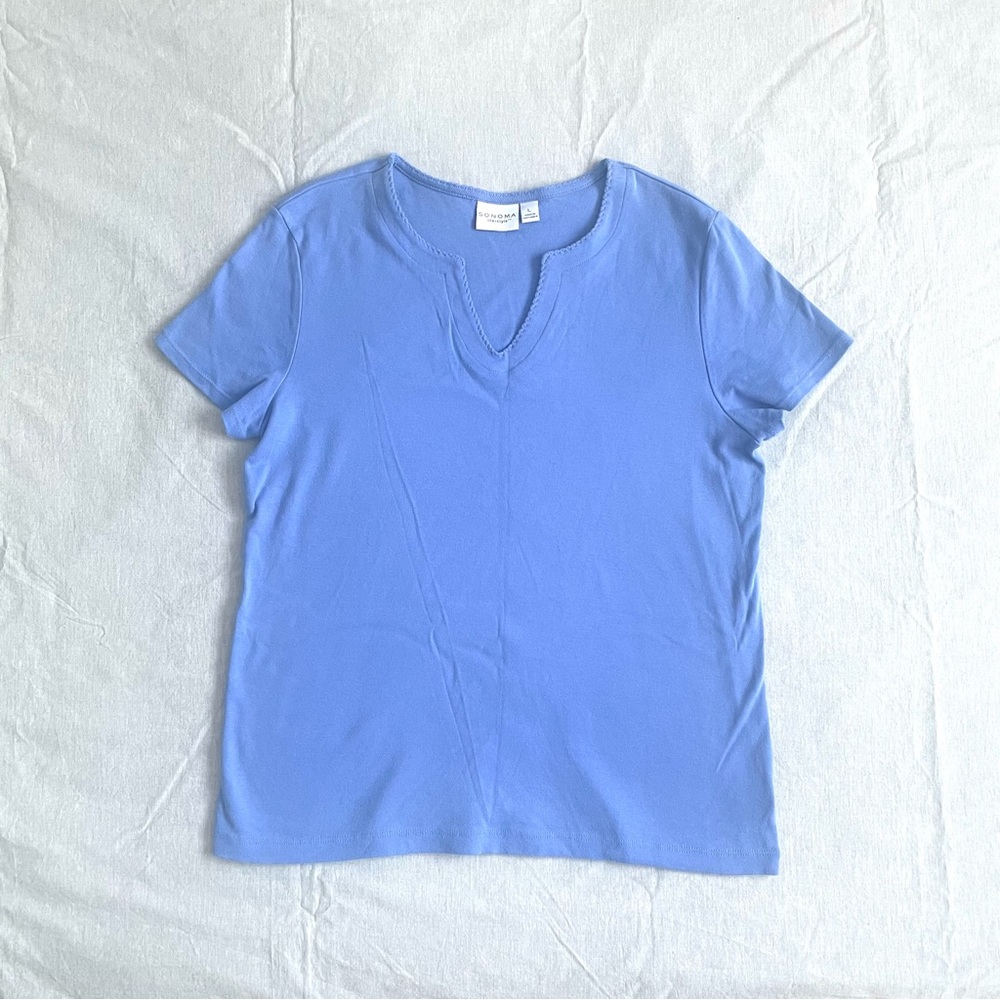 Sonoma V-Neck T-Shirt - L